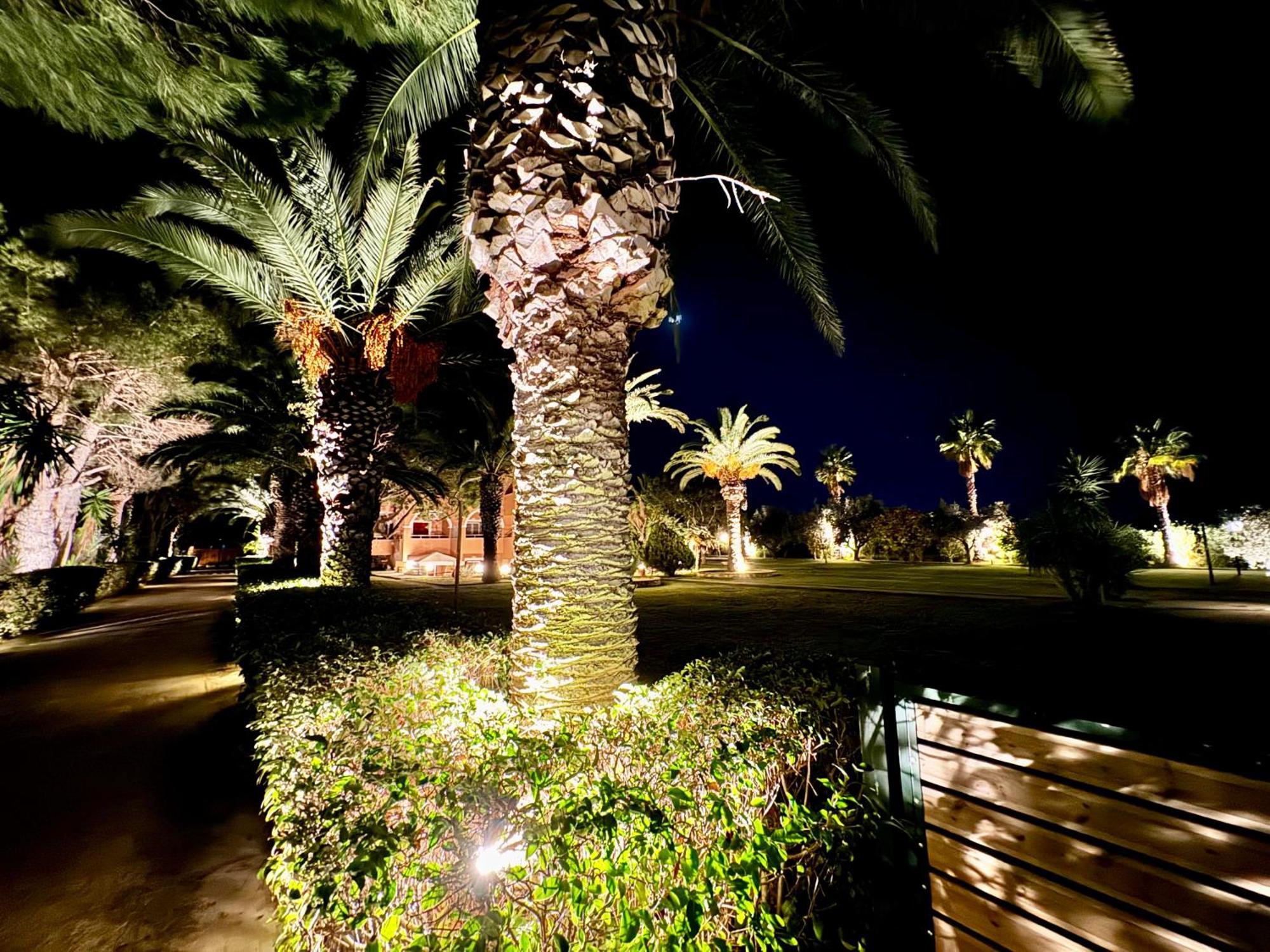 Villa Pami Almiros Beach Bagian luar foto