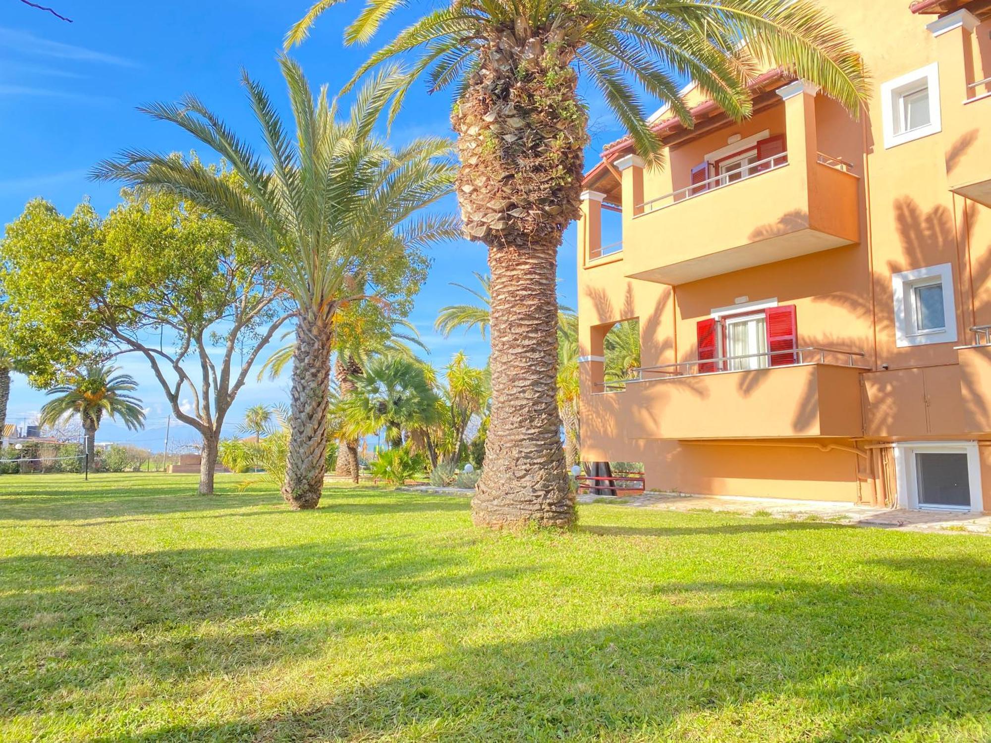 Villa Pami Almiros Beach Bagian luar foto