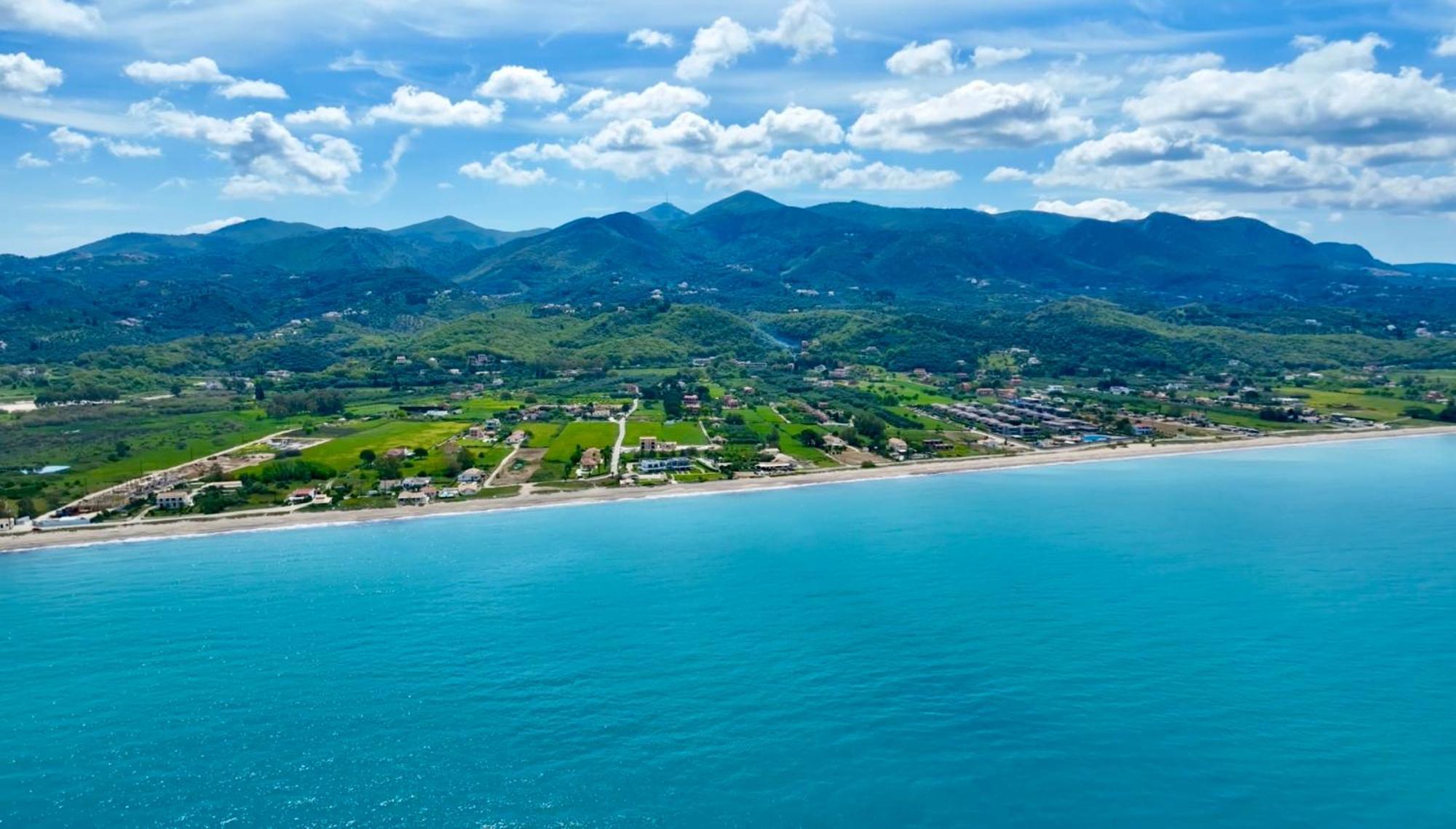 Villa Pami Almiros Beach Bagian luar foto